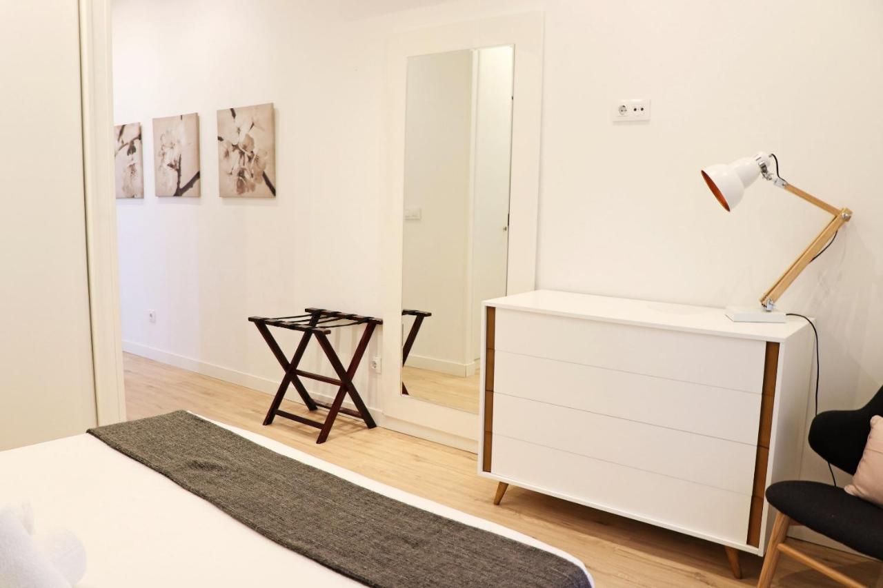 For You Rentals New Design Apartment Temporal Puerta Del Sol Pre10A Madrid Eksteriør billede