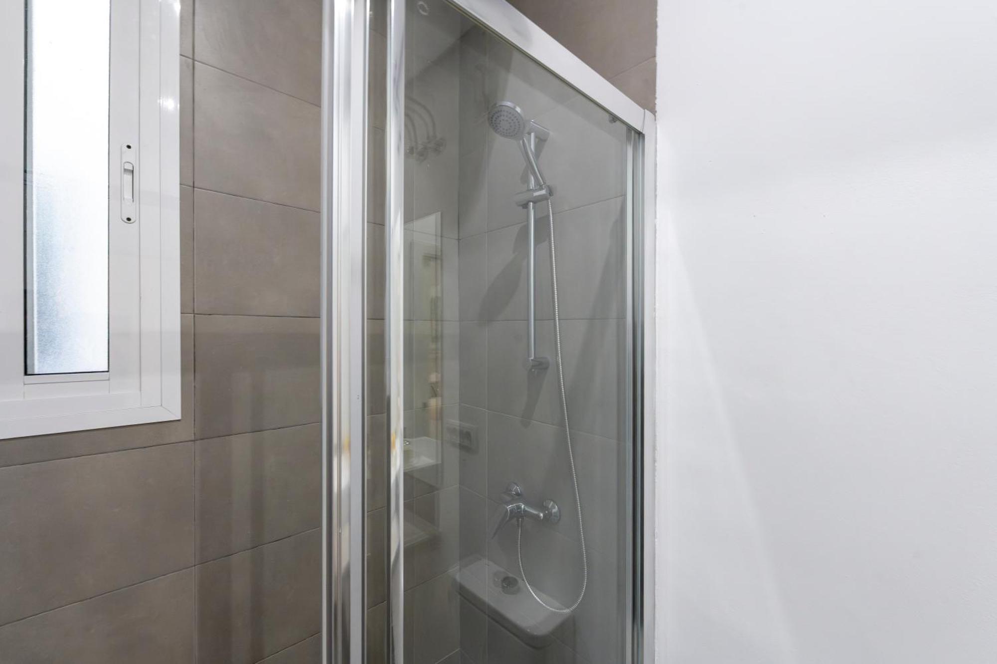 For You Rentals New Design Apartment Temporal Puerta Del Sol Pre10A Madrid Eksteriør billede