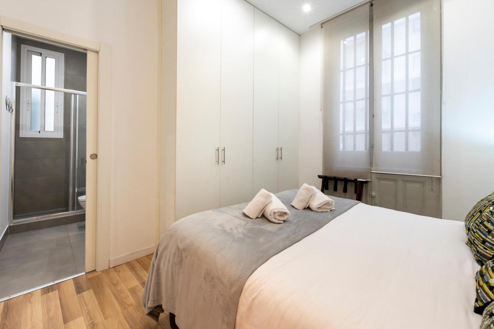 For You Rentals New Design Apartment Temporal Puerta Del Sol Pre10A Madrid Eksteriør billede