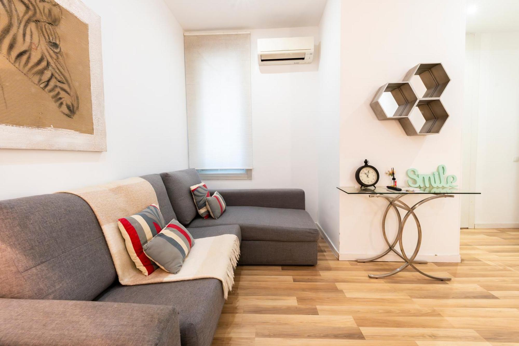 For You Rentals New Design Apartment Temporal Puerta Del Sol Pre10A Madrid Eksteriør billede
